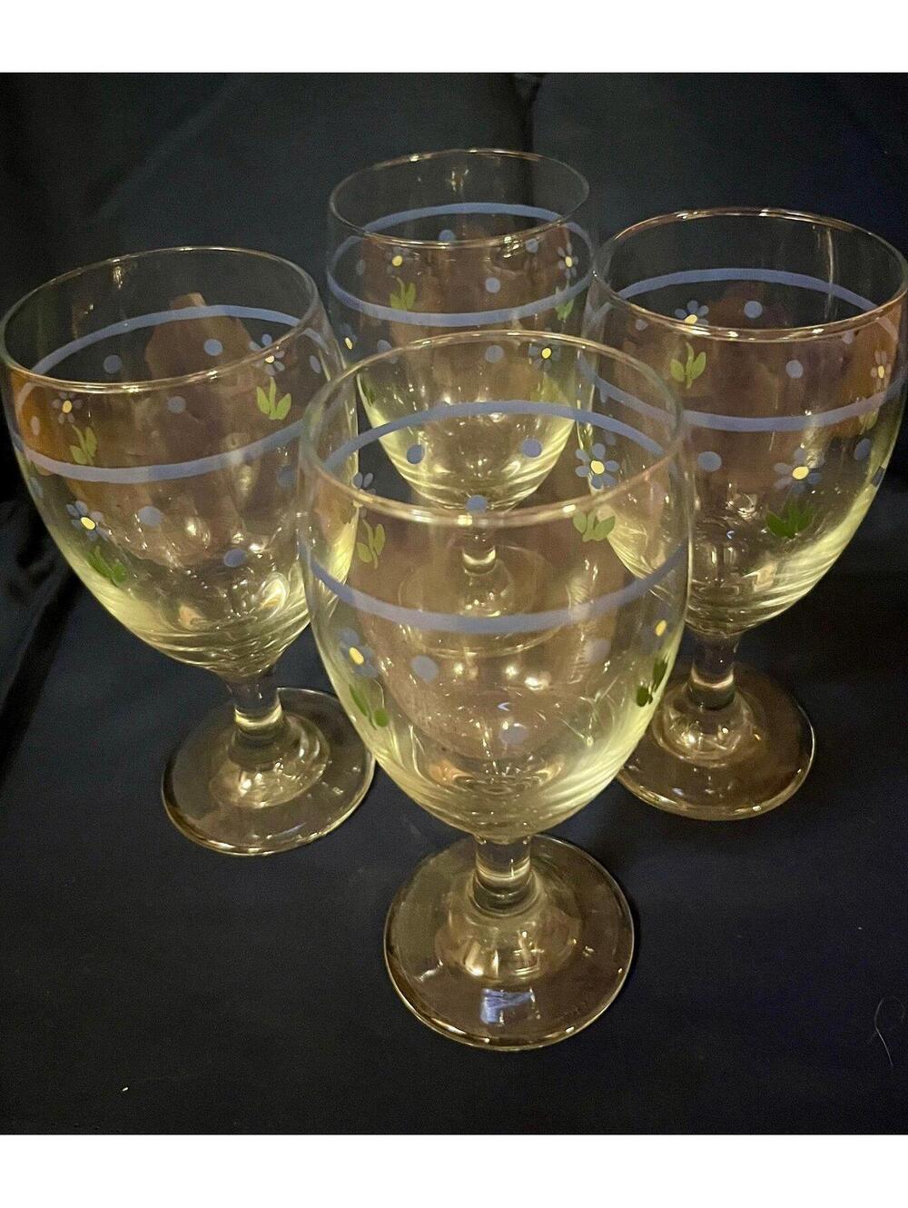 4 Vintage Pfaltzgraff Cloverhill Water Goblets, Green and Blue Floral Wine